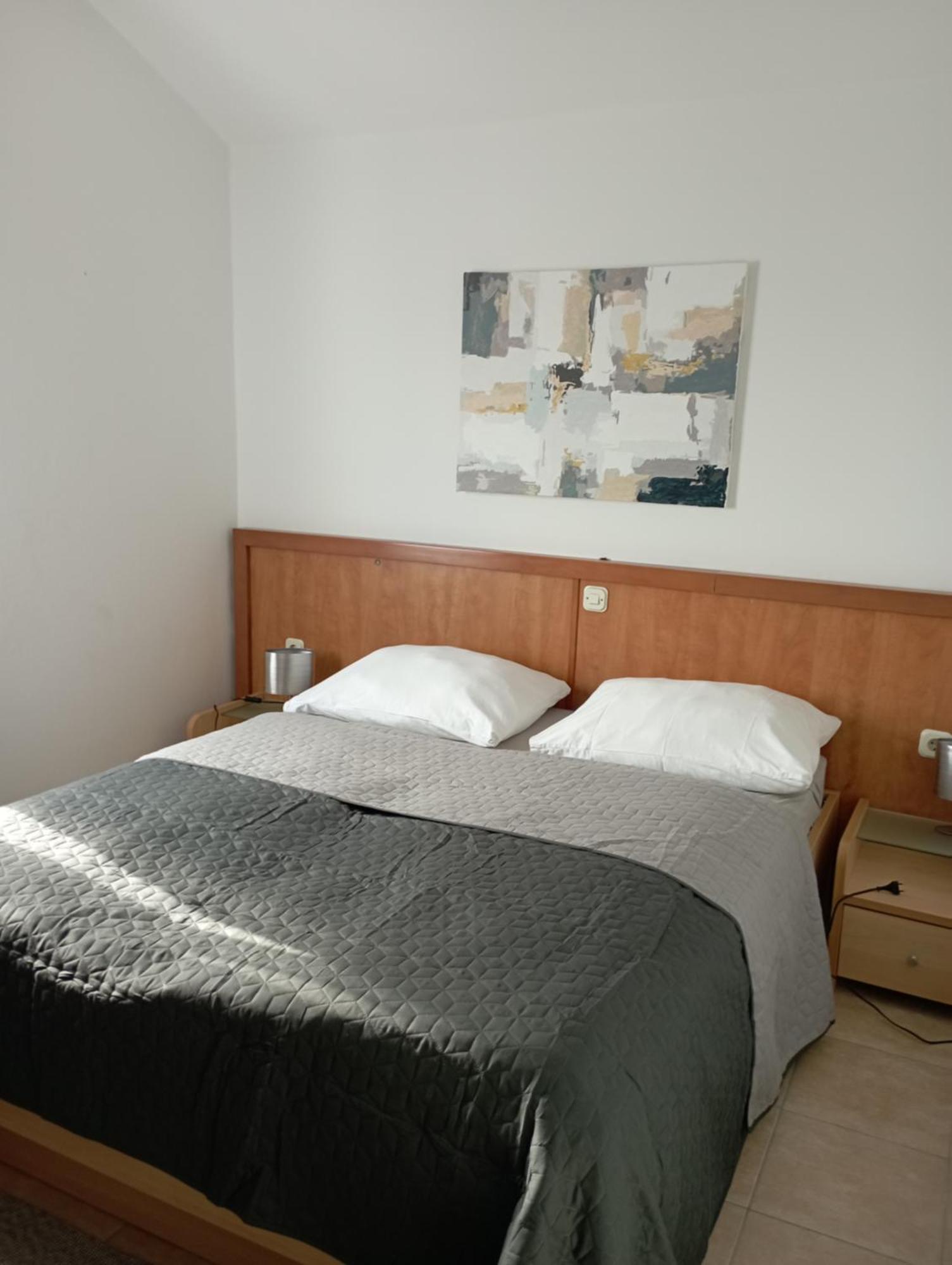 Apartments Frigan Maslenica Exterior photo